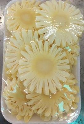 Pineapple (Sliced)/अनानास (कटा हुआ)